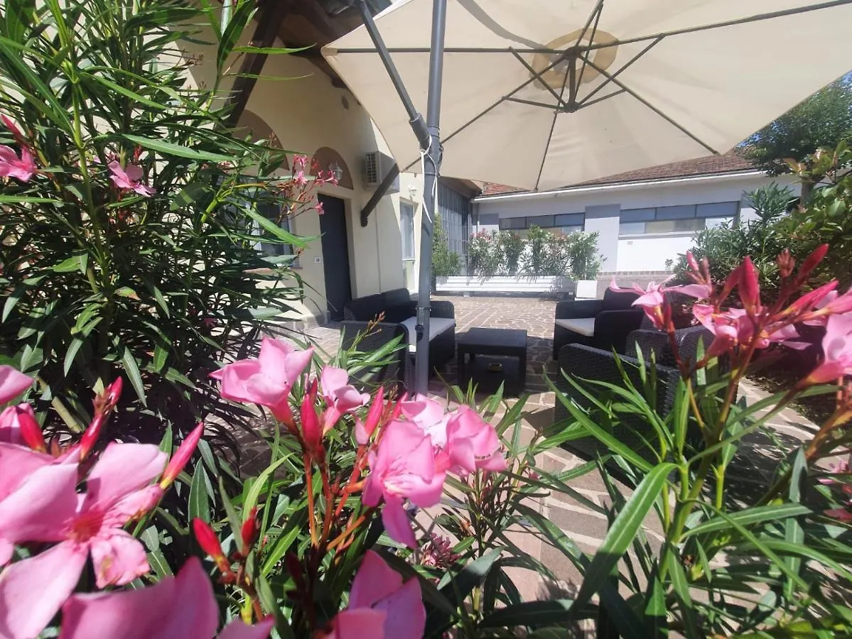 Agriturismo Monteroseo Bedizzole Séjour à la ferme