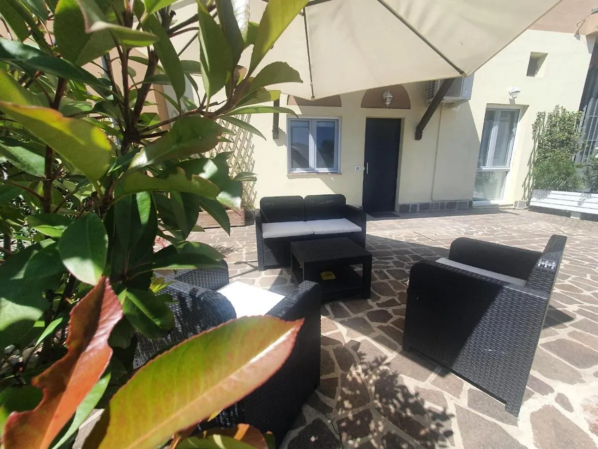 مزرعة للإقامة Agriturismo Monteroseo Bedizzole