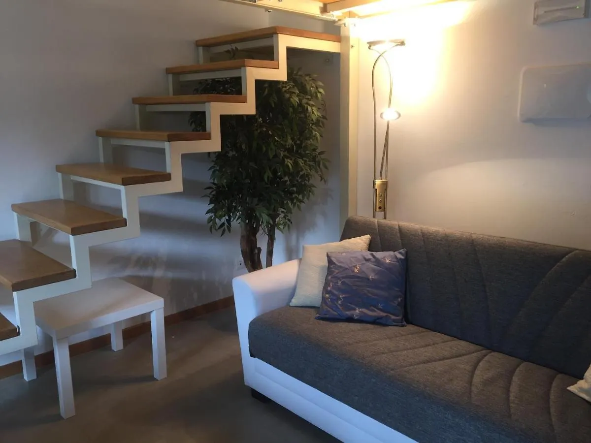 مزرعة للإقامة Agriturismo Monteroseo Bedizzole